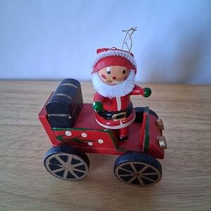 Festive Santa Claus Wooden Toy Car Christmas Ornament